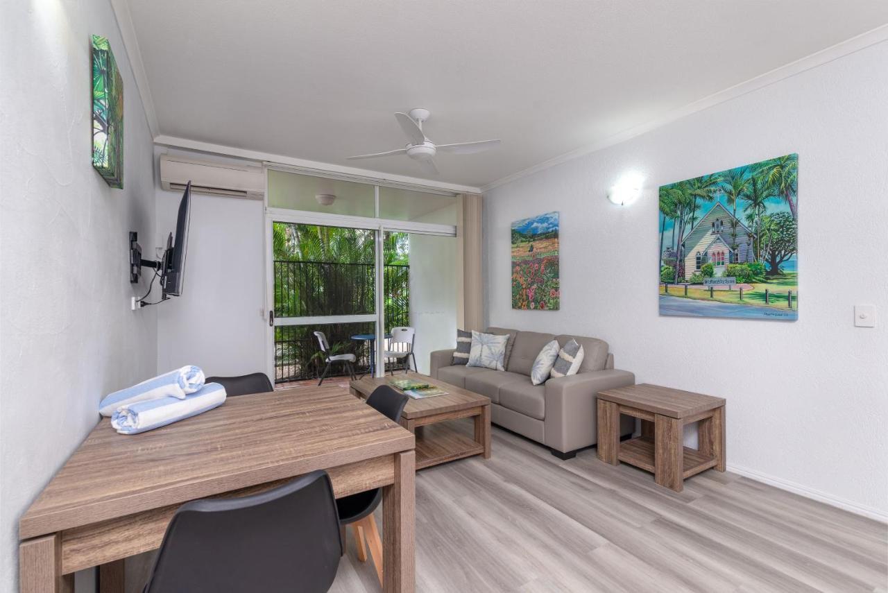 Seascape Holidays - Coral Apartments Port Douglas Kültér fotó